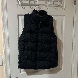 GAP Black Puffer Vest